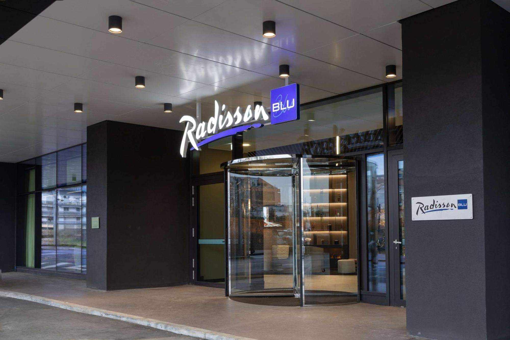 Radisson Blu Hotel, Bergamo Choruslife Buitenkant foto