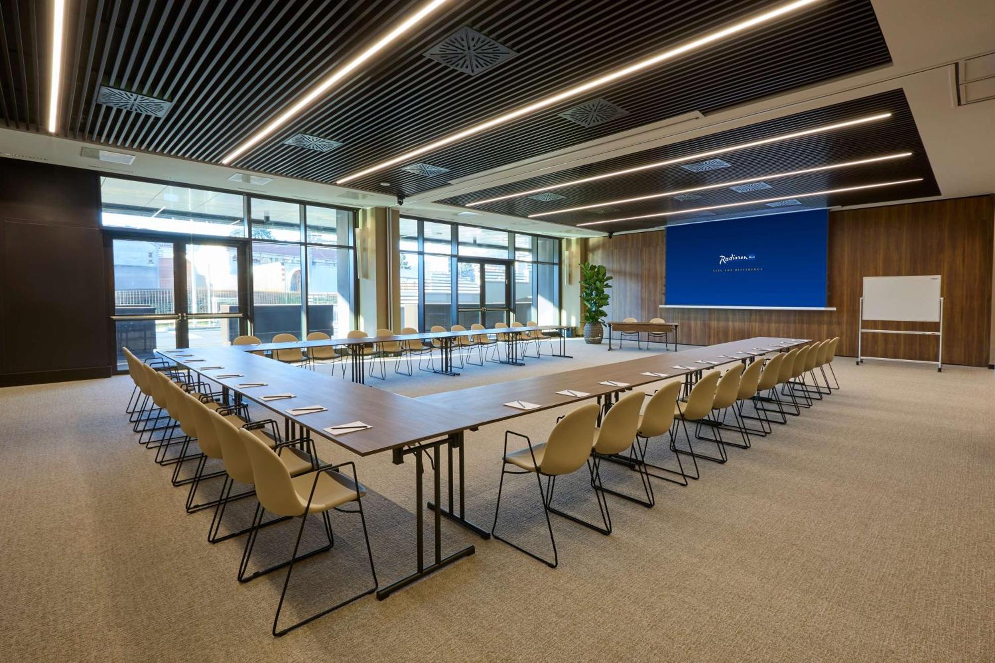 Radisson Blu Hotel, Bergamo Choruslife Buitenkant foto
