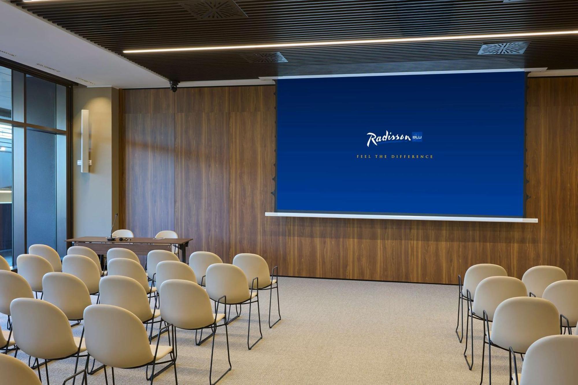 Radisson Blu Hotel, Bergamo Choruslife Buitenkant foto